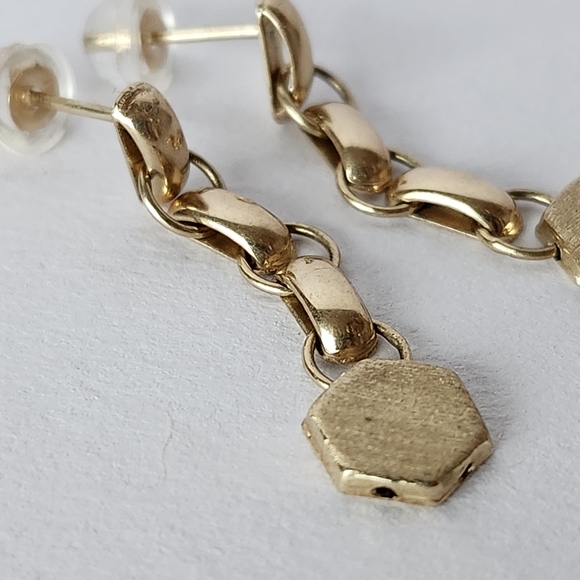 Custom gold earrings - Picture 7 of 7